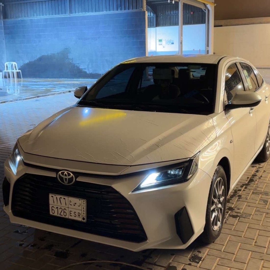 صورة السيارة